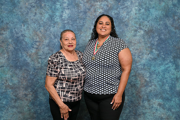 Loews Legends 00037