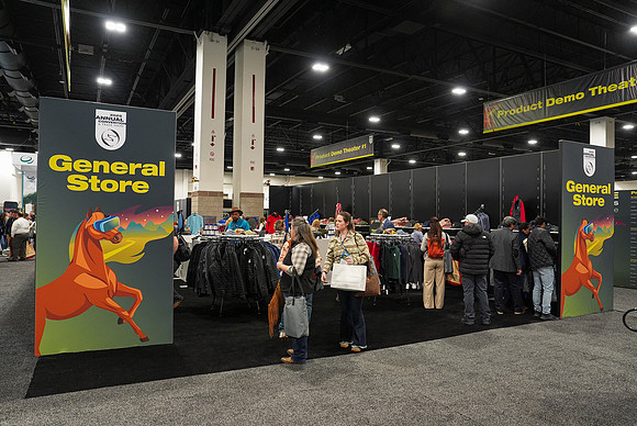 9ML01879