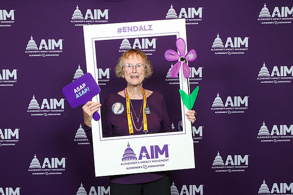 Alzheimer's Association 00212