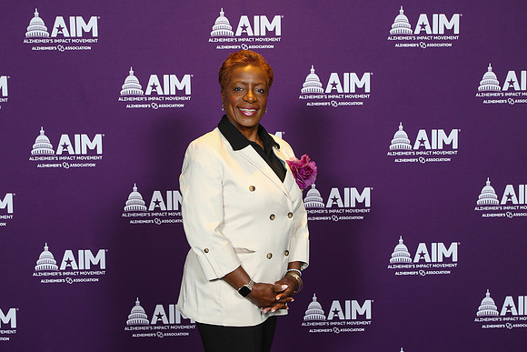 Alzheimer's Association 00560