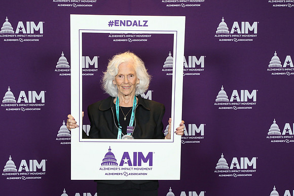 Alzheimer's Association 00729