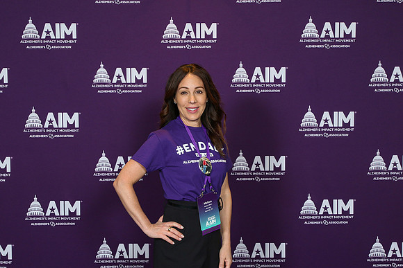 Alzheimer's Association 00735