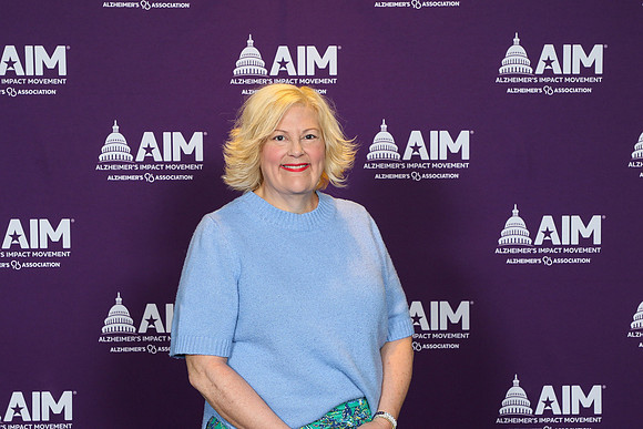 Alzheimer's Association 00736