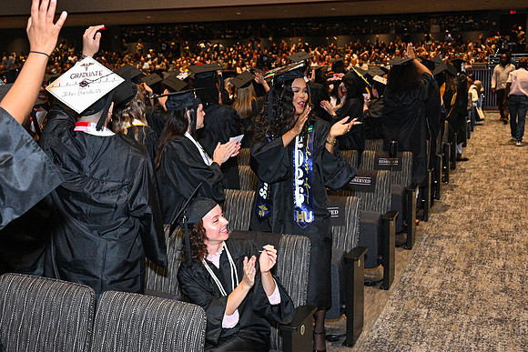 Herzing University 00152