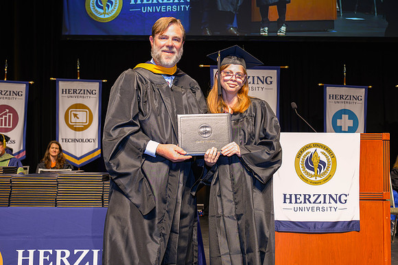 Herzing University 00159