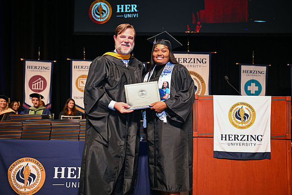 Herzing University 00176