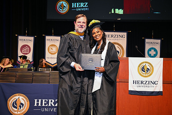 Herzing University 00184