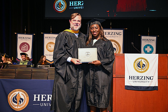Herzing University 00188