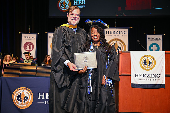 Herzing University 00190