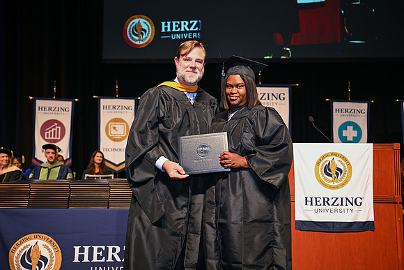 Herzing University 00196