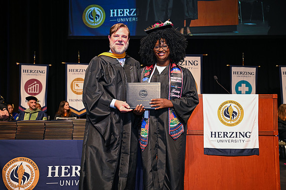 Herzing University 00220