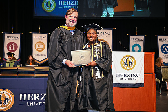 Herzing University 00221
