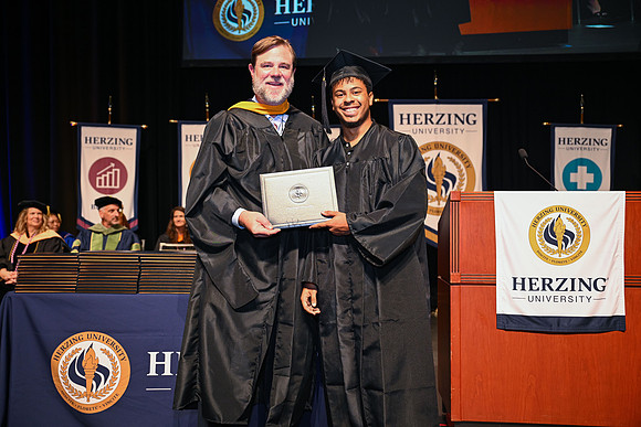 Herzing University 00253