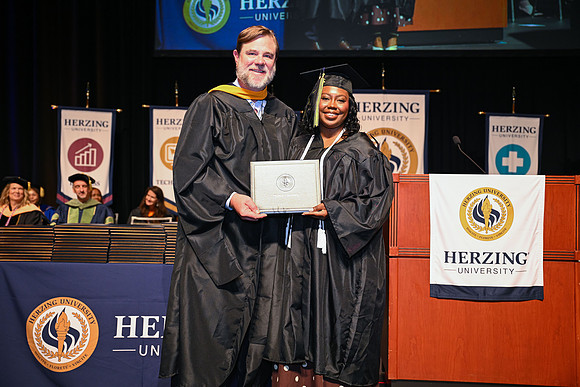 Herzing University 00254