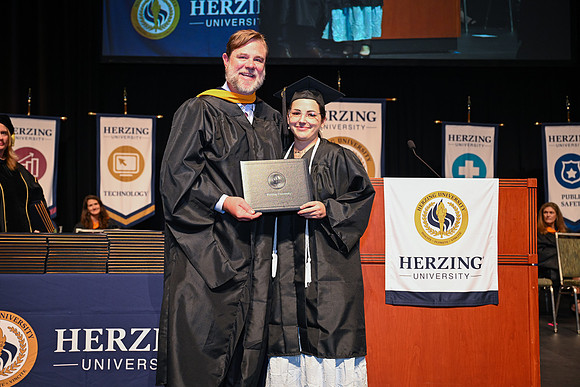 Herzing University 00268