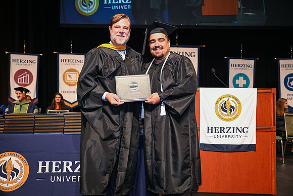 Herzing University 00271