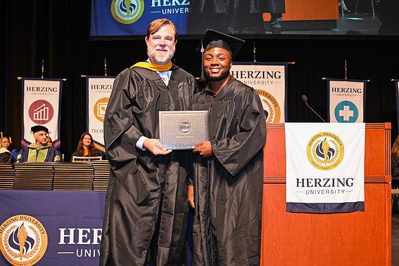 Herzing University 00276