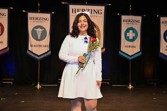 Herzing 00542
