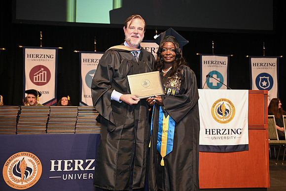 Herzing 00256