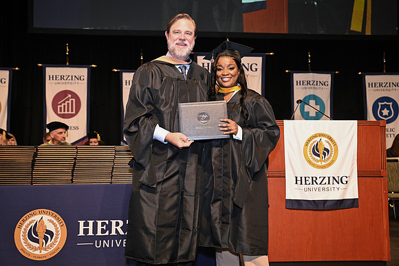 Herzing 00142