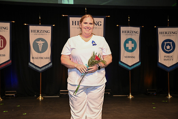 Herzing 00544
