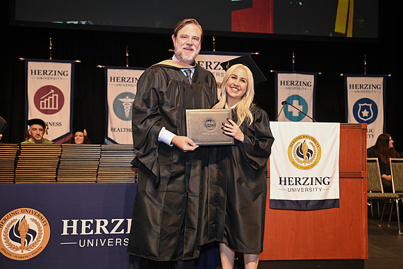 Herzing 00220
