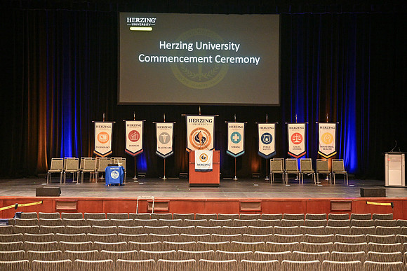 Herzing 00354