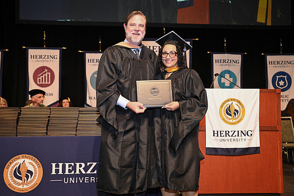 Herzing 00134