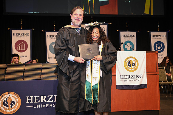 Herzing 00179