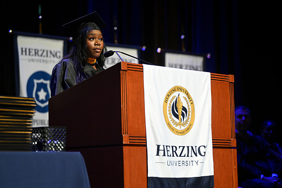 Herzing 00307