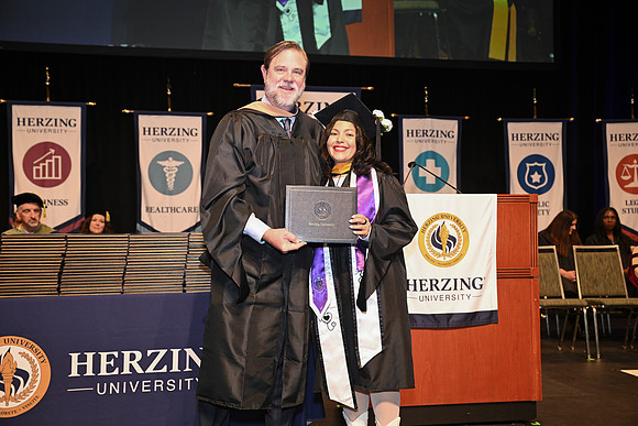 Herzing 00081