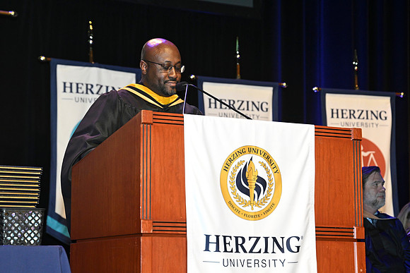 Herzing 00035