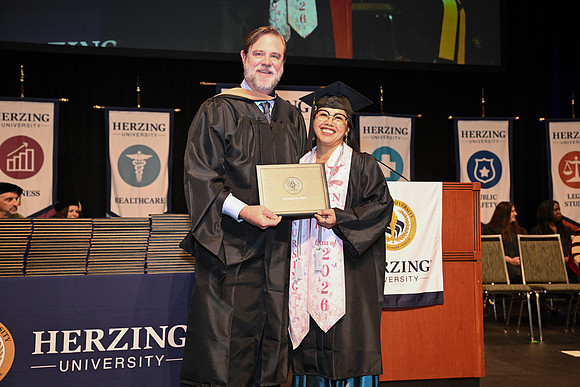 Herzing 00183