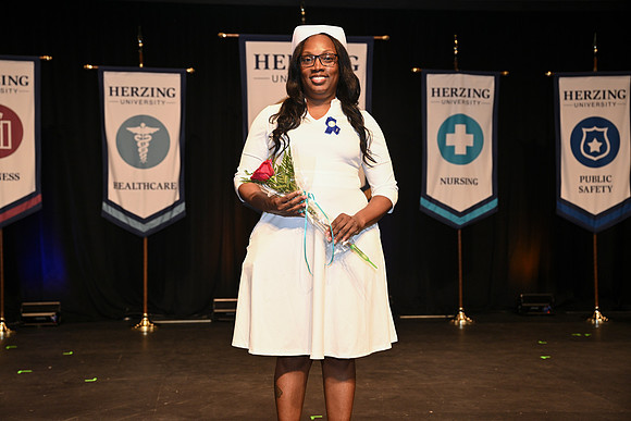 Herzing 00543