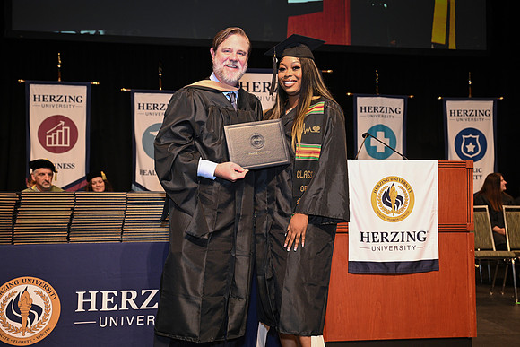 Herzing 00223