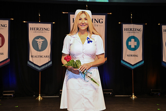 Herzing 00524