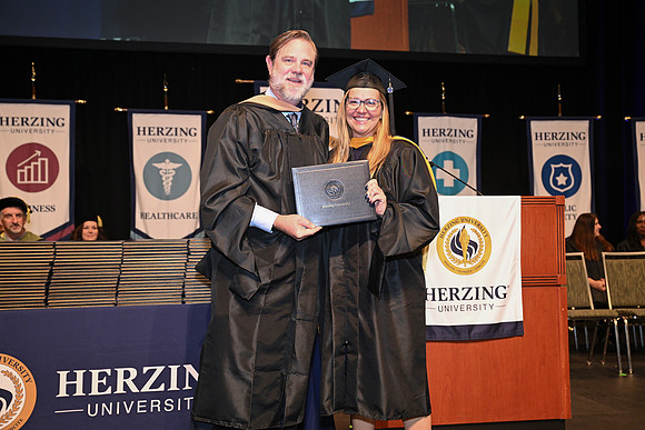Herzing 00087