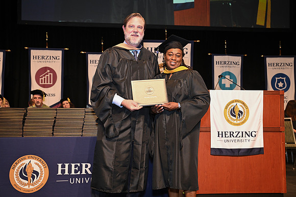 Herzing 00138