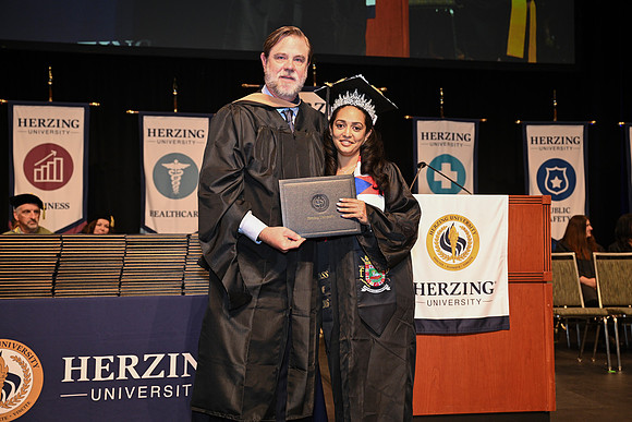Herzing 00159