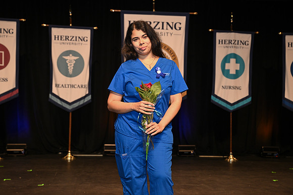 Herzing 00497