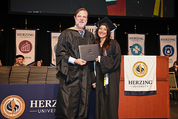 Herzing 00211