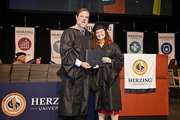 Herzing 00100