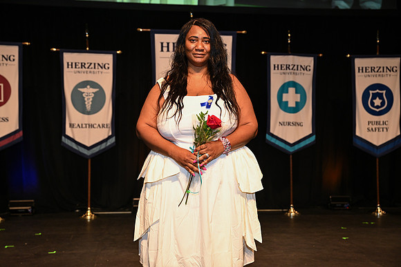 Herzing 00547