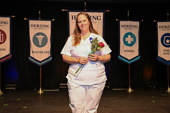 Herzing 00529