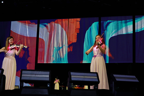 OCCC - Saturday PM - Photographer A - 00117 - Candid-Concert