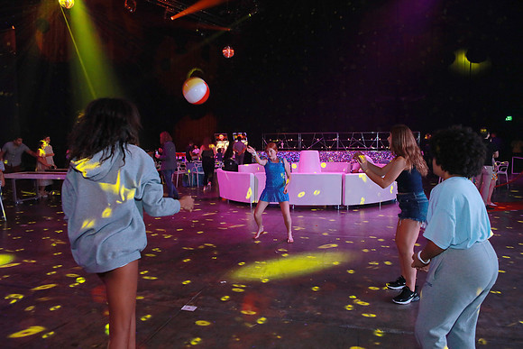 OCCC - Saturday PM - Photographer A - 00228 - Candid-Concert